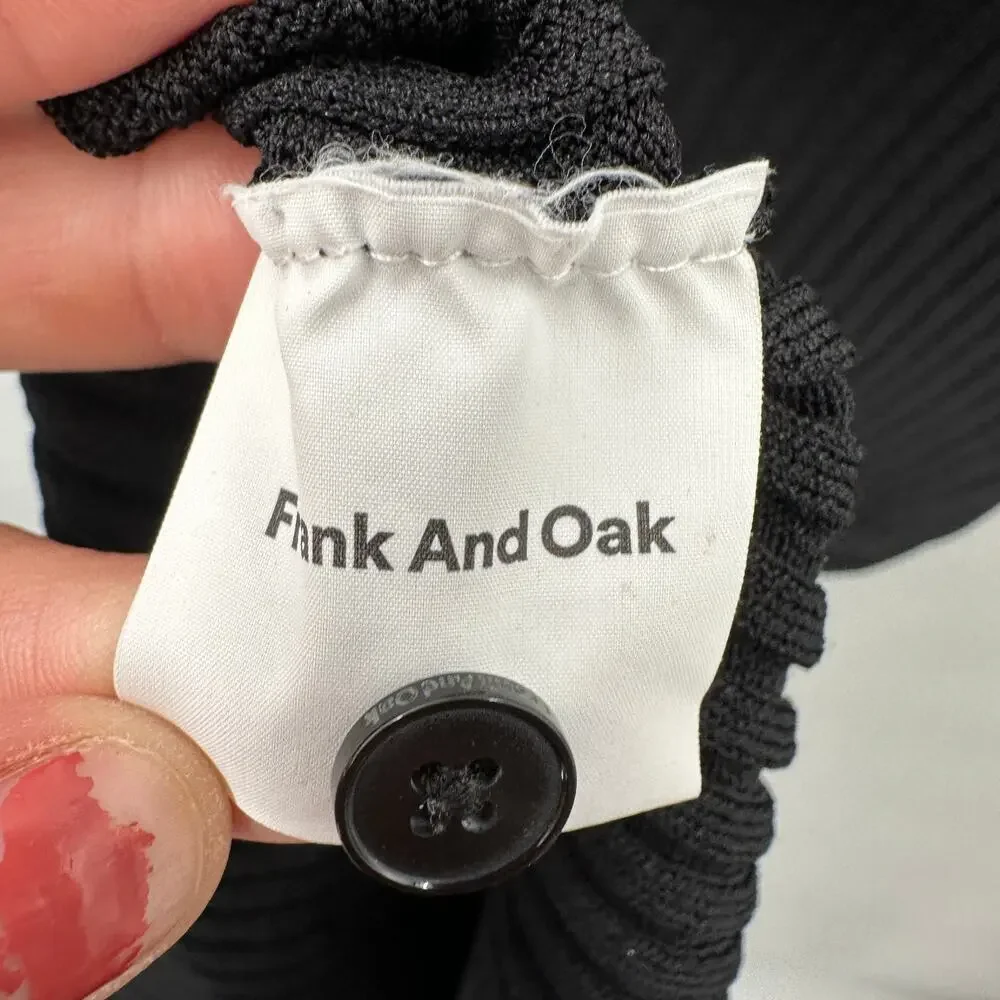 FRANK & OAK Ribbed Black Short Sleeve Collared Top // M - Picture 6 of 8